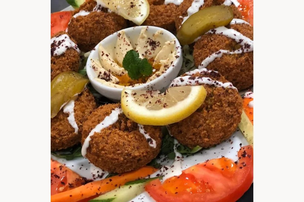 مطعم إميسا 2