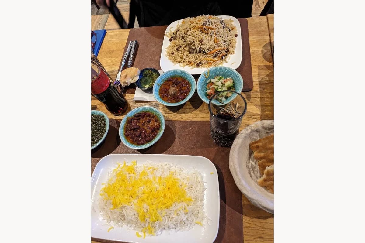 وطن - مطعم أفغاني 2