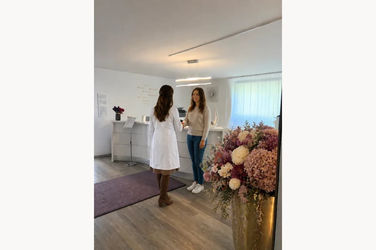 الطبيبة فوزية عمراوي 2